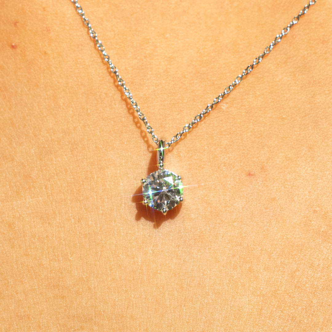 6mm Moissanite Point Necklace【SILVER】