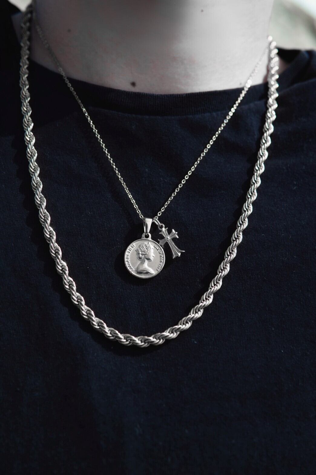 18kgp Coin & Cross Necklace 【SILVER】