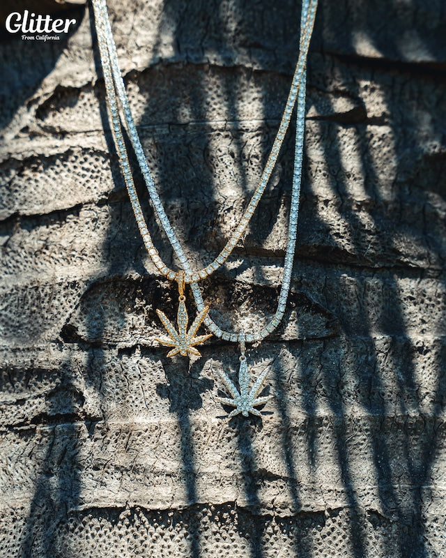 s925 Iced Out Weed Pendant