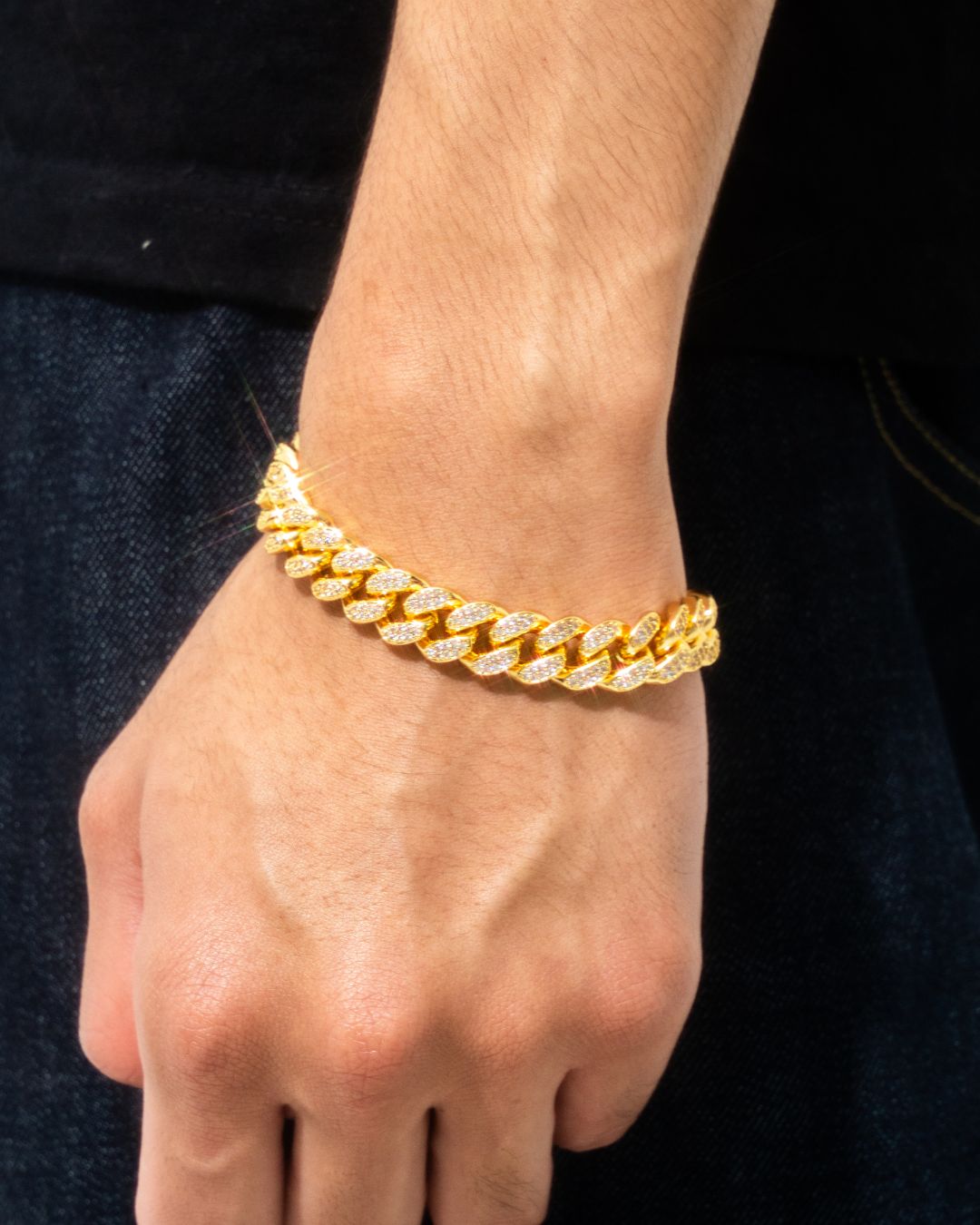 Iced Out Cuban Link Bracelet 【12mm / GOLD】