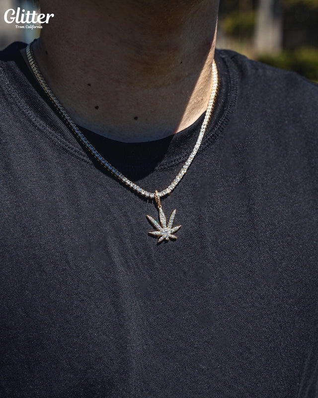 s925 Iced Out Weed Pendant